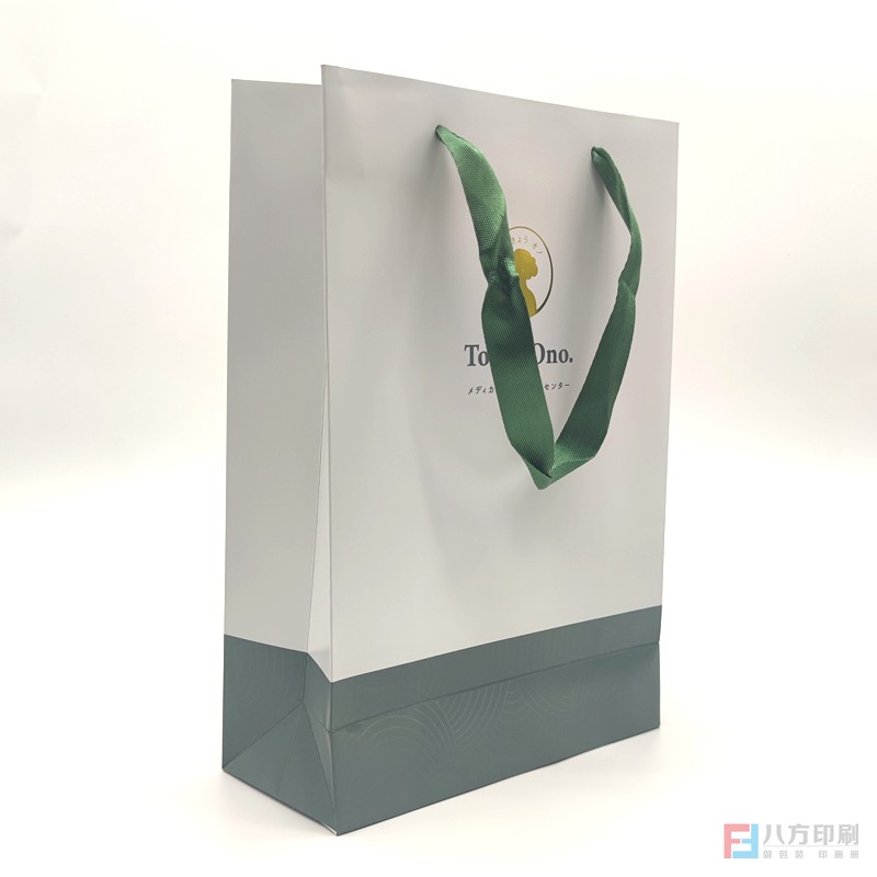 手提袋生產(chǎn)廠家
